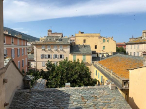 Appartement Place du Marché Bastia